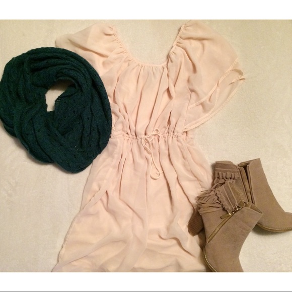 H&M Dresses & Skirts - H&M sz 6 light pink peasant dress EUC