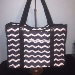 Thirty One All Day Organizing Tote- Black Chevron
