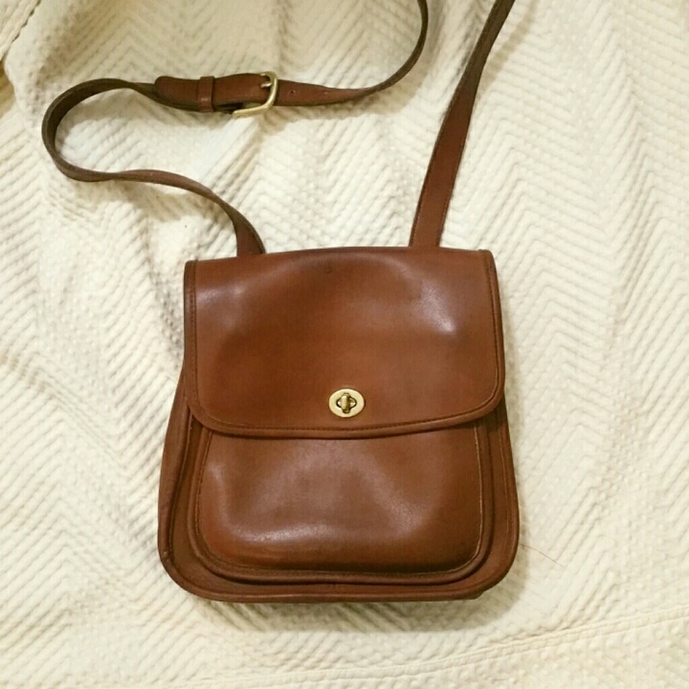 Coach vintage leather sidepack 9979