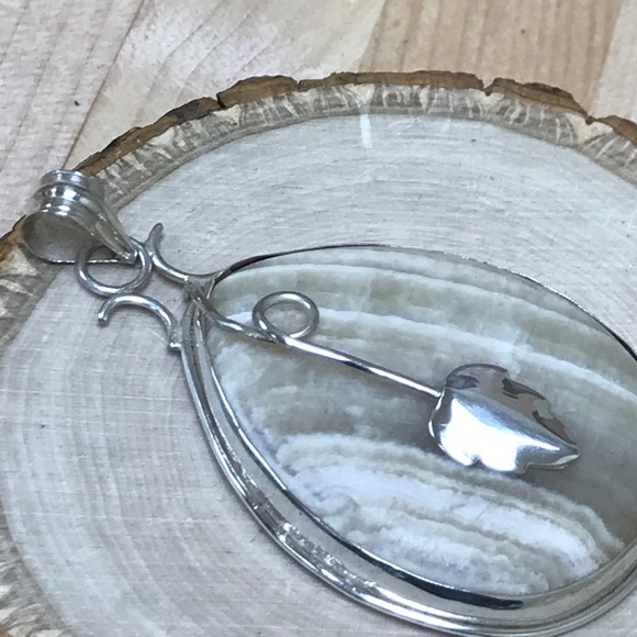 Pendant - Picture 2 of 6