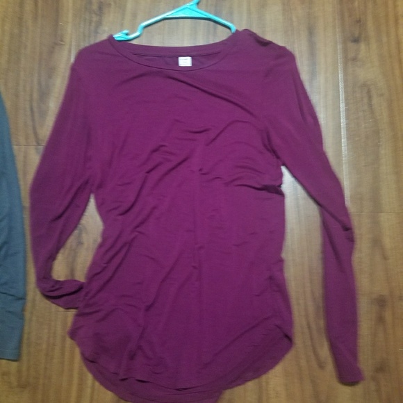 old navy tee - Picture 1 of 1