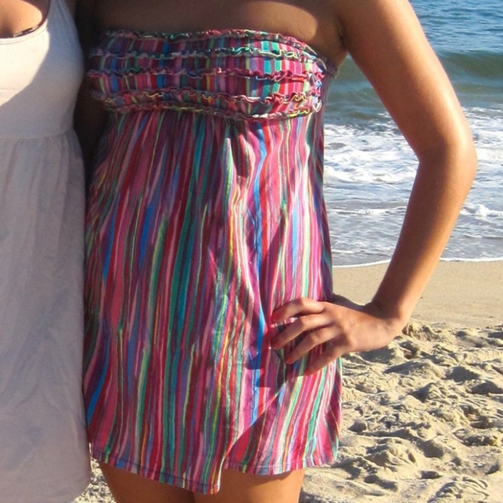 Cute Victoria’s Secret bathing suit cover up!