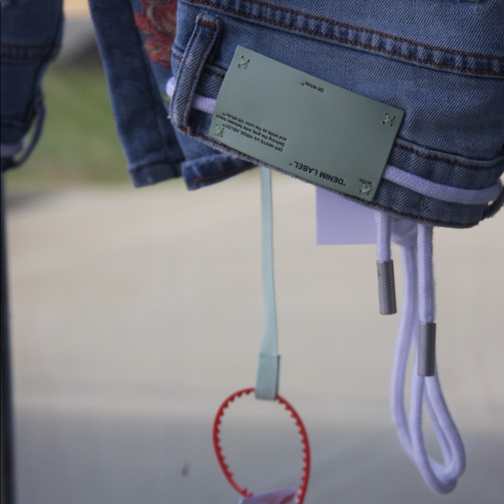 Off-White “Denim” - Picture 5 of 5