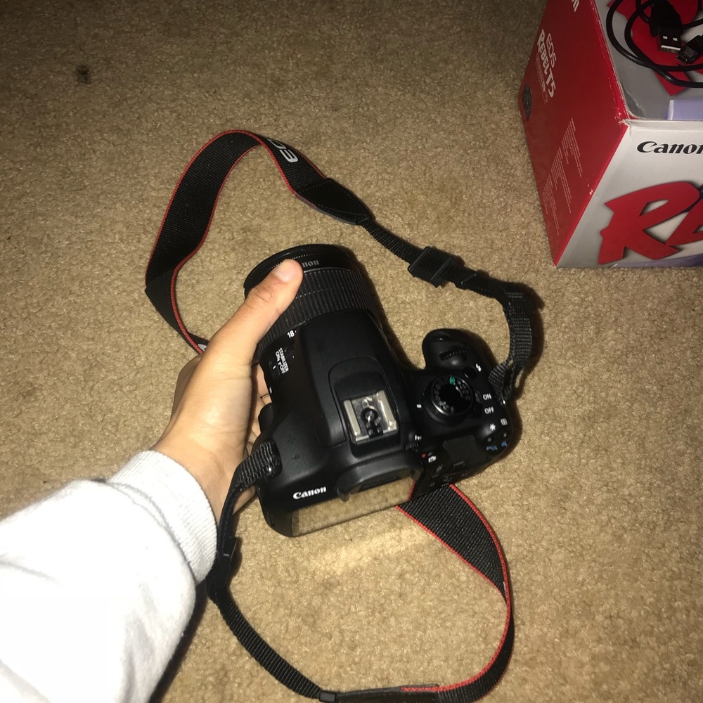 Canon eos T5 - Picture 3 of 5