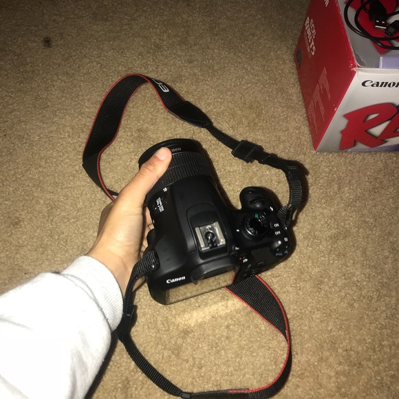 Canon eos T5 - Picture 3 of 5