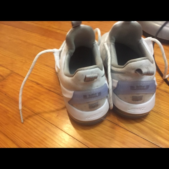 Lebrons - Picture 5 of 5