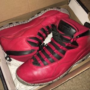 Air Jordan 10 Retro “Bull overs”