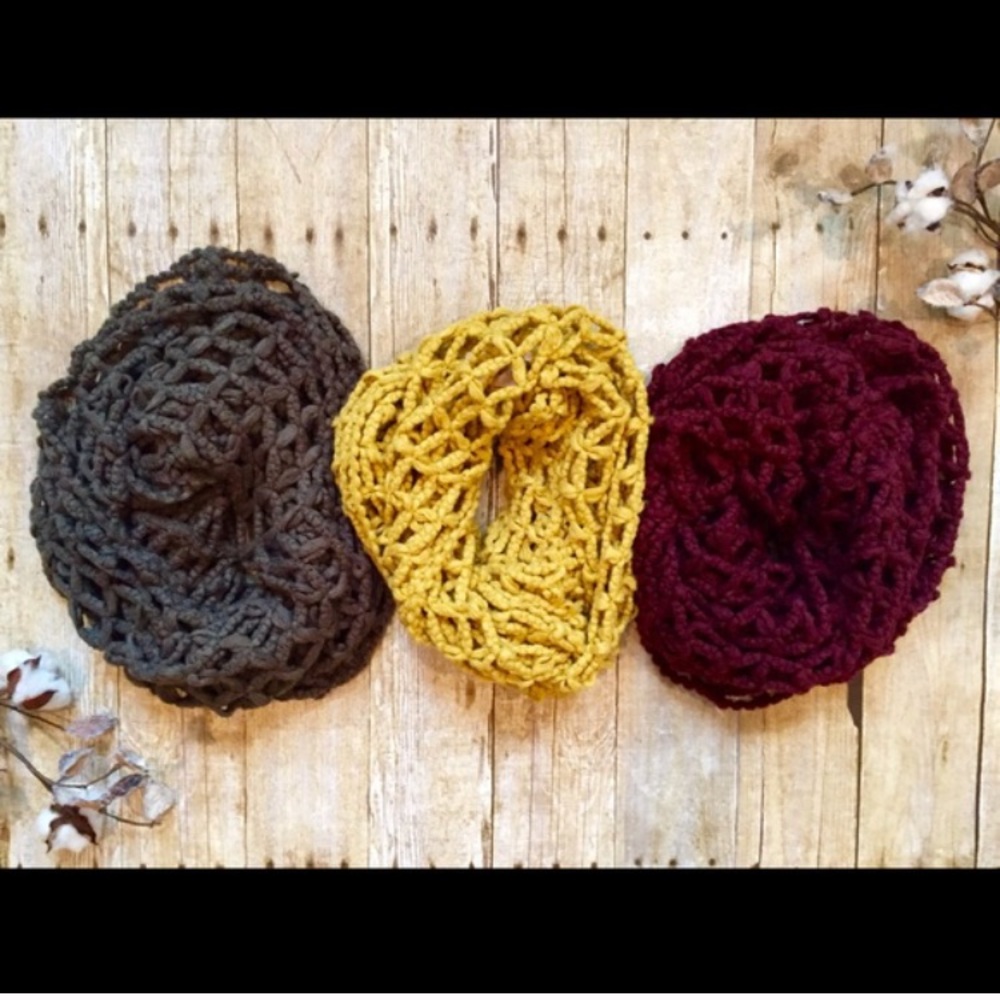 Trellis Knit Infinity Scarf
