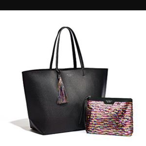 Reserved:  Mrs. Luna Victoria’s Secret tote & Top