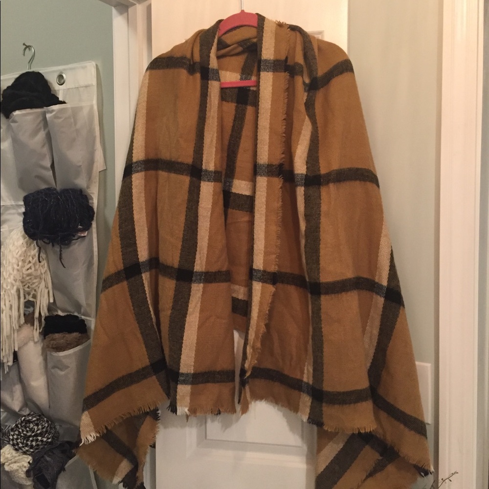 Plaid blanket scarf