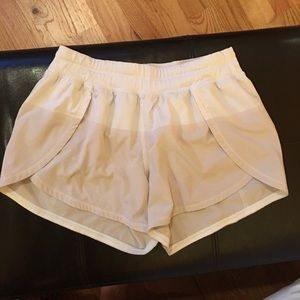 Lululemon lined running shorts
