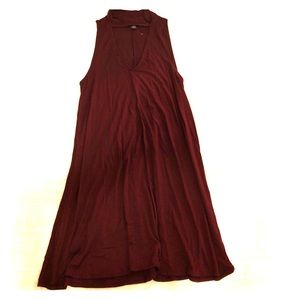 Loose burgundy chocked dress
