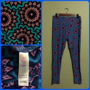 Lularoe TC Leggings mandala pattern NWOT