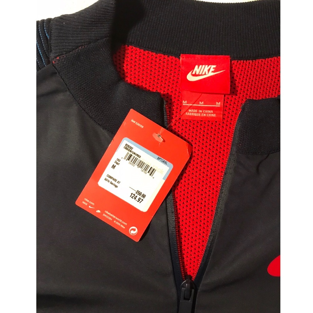 Nike Jacket - Picture 4 of 5