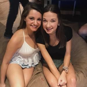 Meet your Posher, Noelle