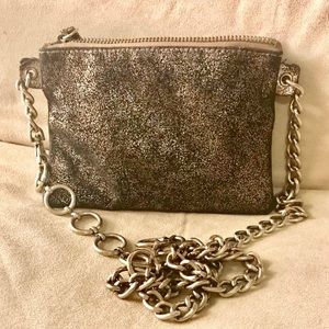 U/O - Deena & Ozzy - Chain Crossbody Shimmer Purse