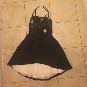 Size 2 black cocktail dress so super sexy