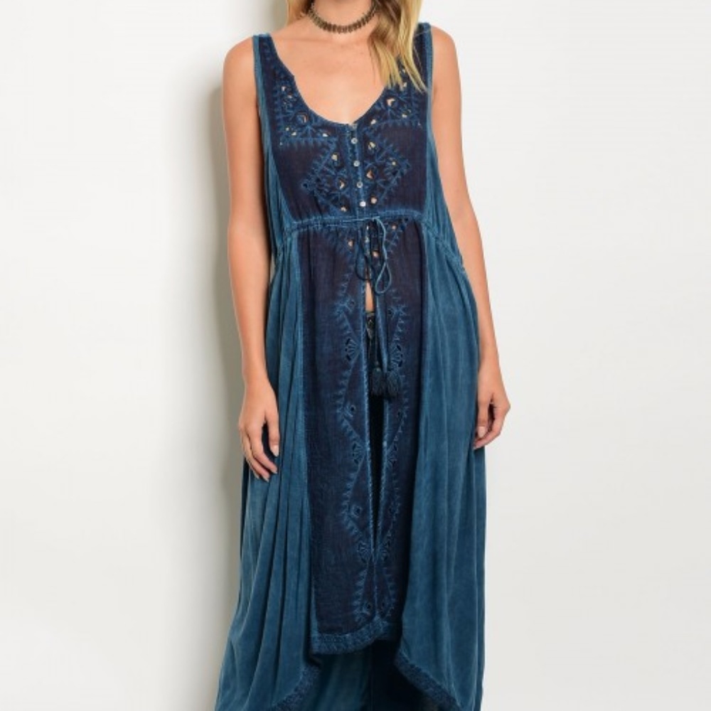 Sleeveless mineral wash tunic vest top. - Picture 2 of 4