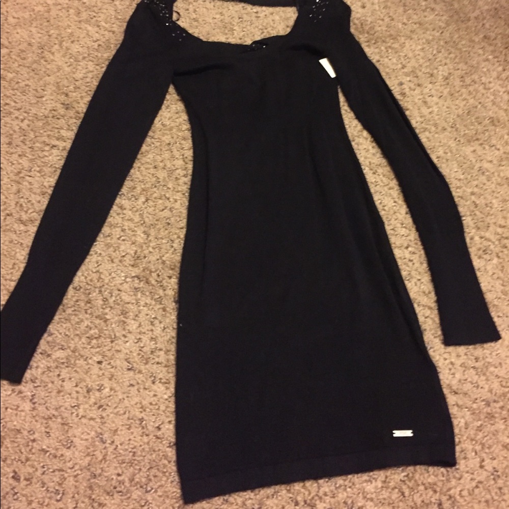Guess form fitting dress