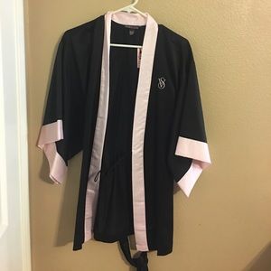 VICTORIA SECRET ROBE