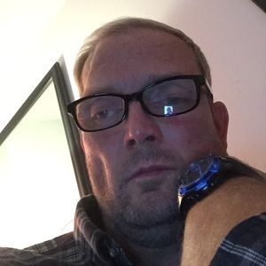 Meet your Posher, Bruce