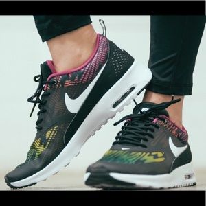 NIKE Air Max Thea “Sunset” Size 6