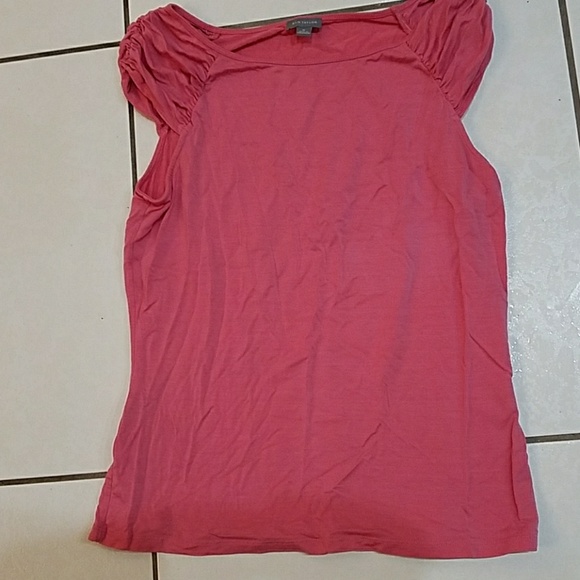 Tops - Picture 4 of 6