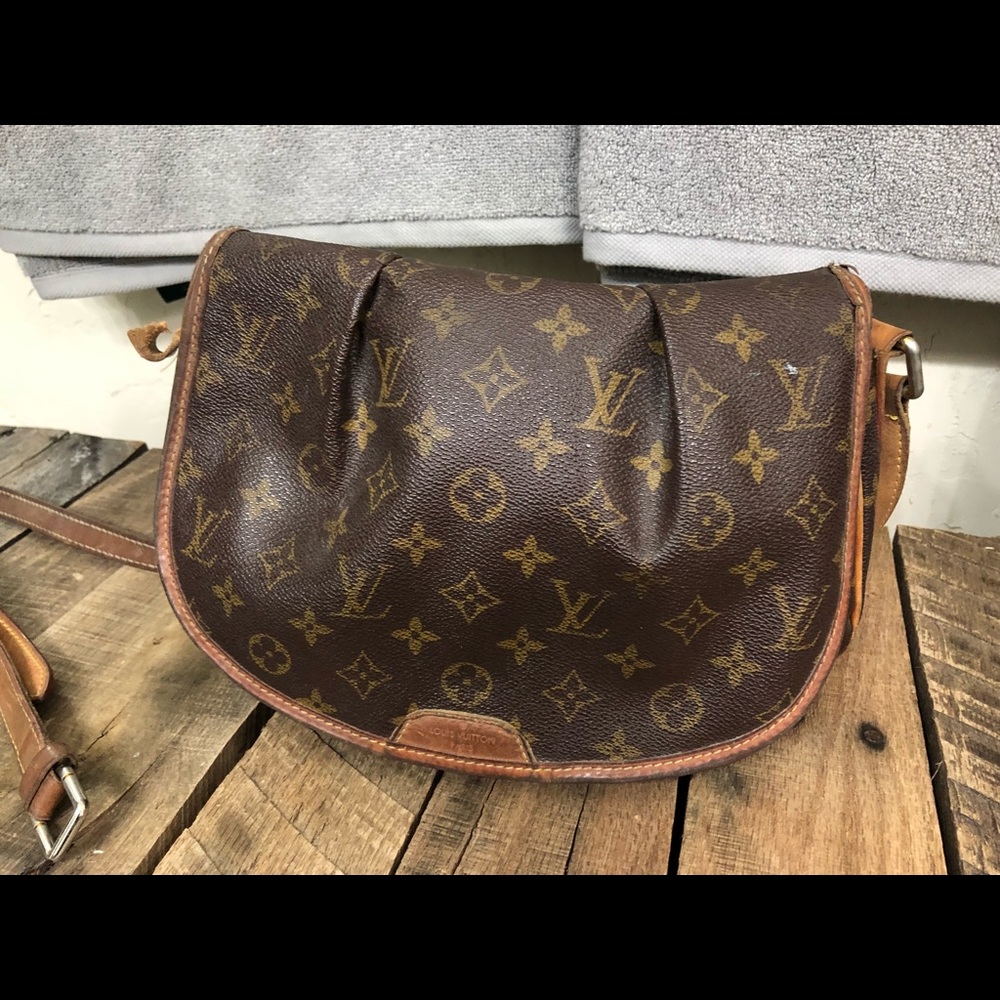 Louis Vuitton Menilmontant Crossbody PM