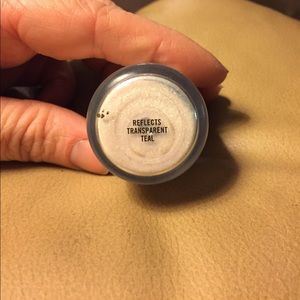 MAC reflects transparent teal pigment