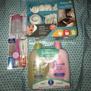 Baby item bundle