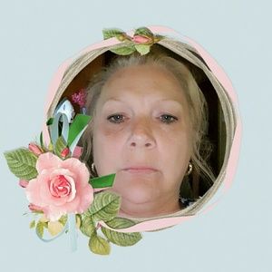 Meet your Posher, Brenda