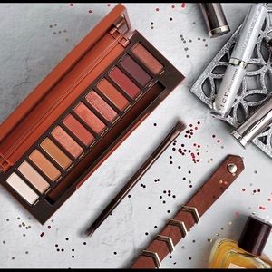 URBAN DECAY NAKED HEAT PALETTE