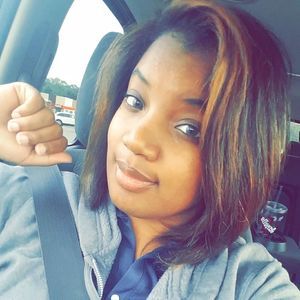 Meet your Posher, Janelle