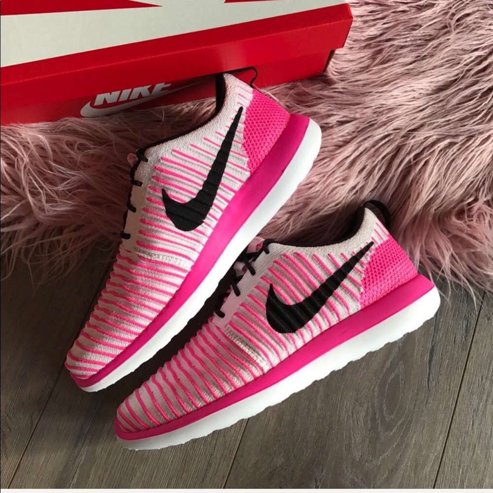 NWT Nike Roshe Flyknit pink π¦π - Picture 6 of 7