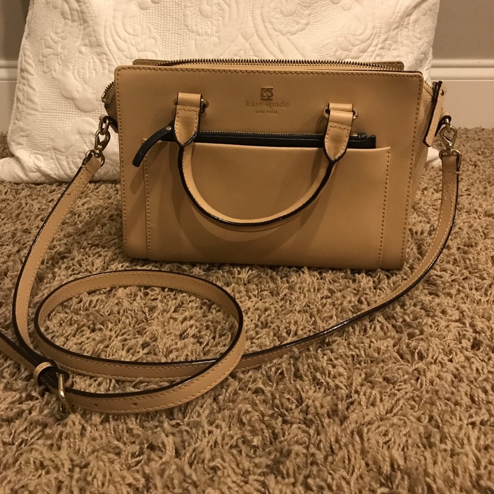 EUC Kate Spade Adelia Hadley Street Crossbody