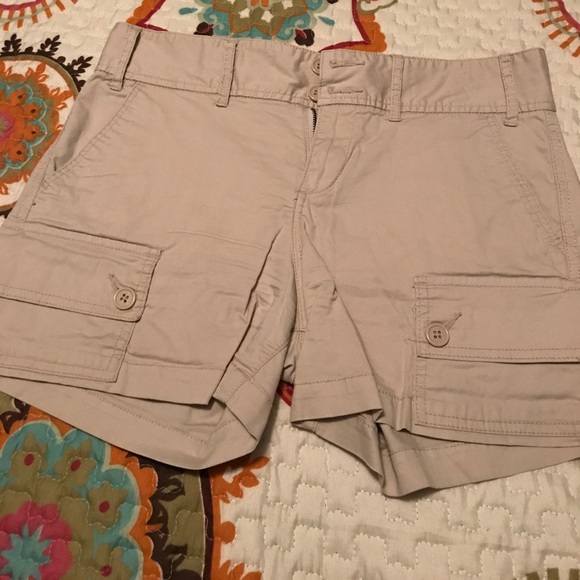 Calvin Klein shorts size 6 - Picture 3 of 4