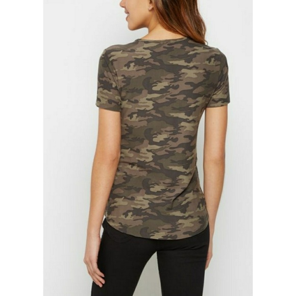 🎉HP🎉 1 LEFT! Camo Lace Up Tee - Picture 2 of 2