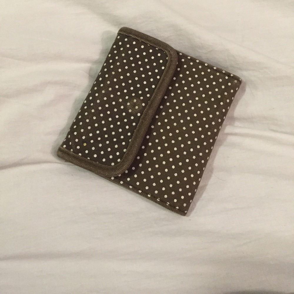 Polka Dot Wallet