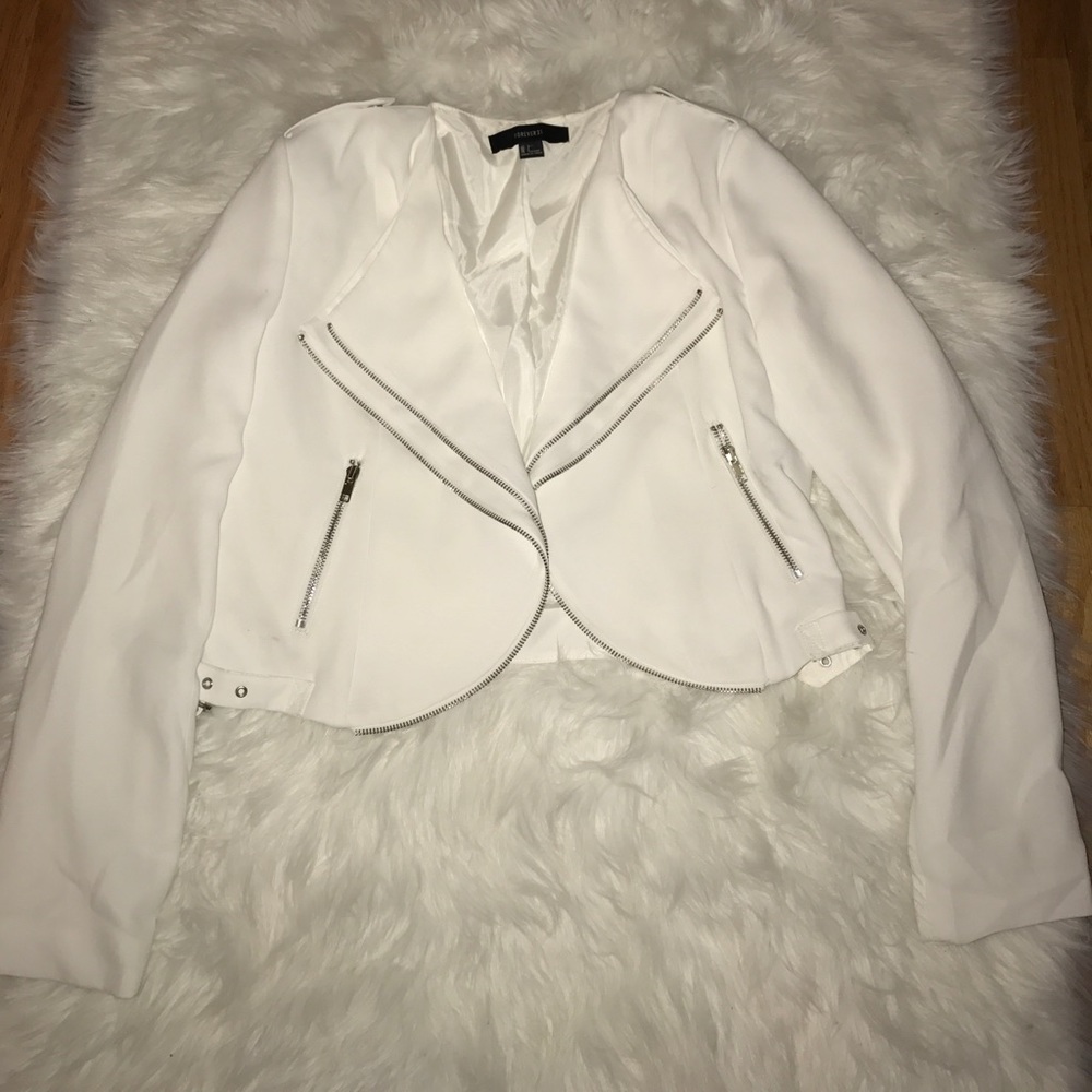 Forever 21 Cropped Blazer