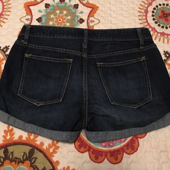 Gap shorts size 6 - Picture 3 of 3