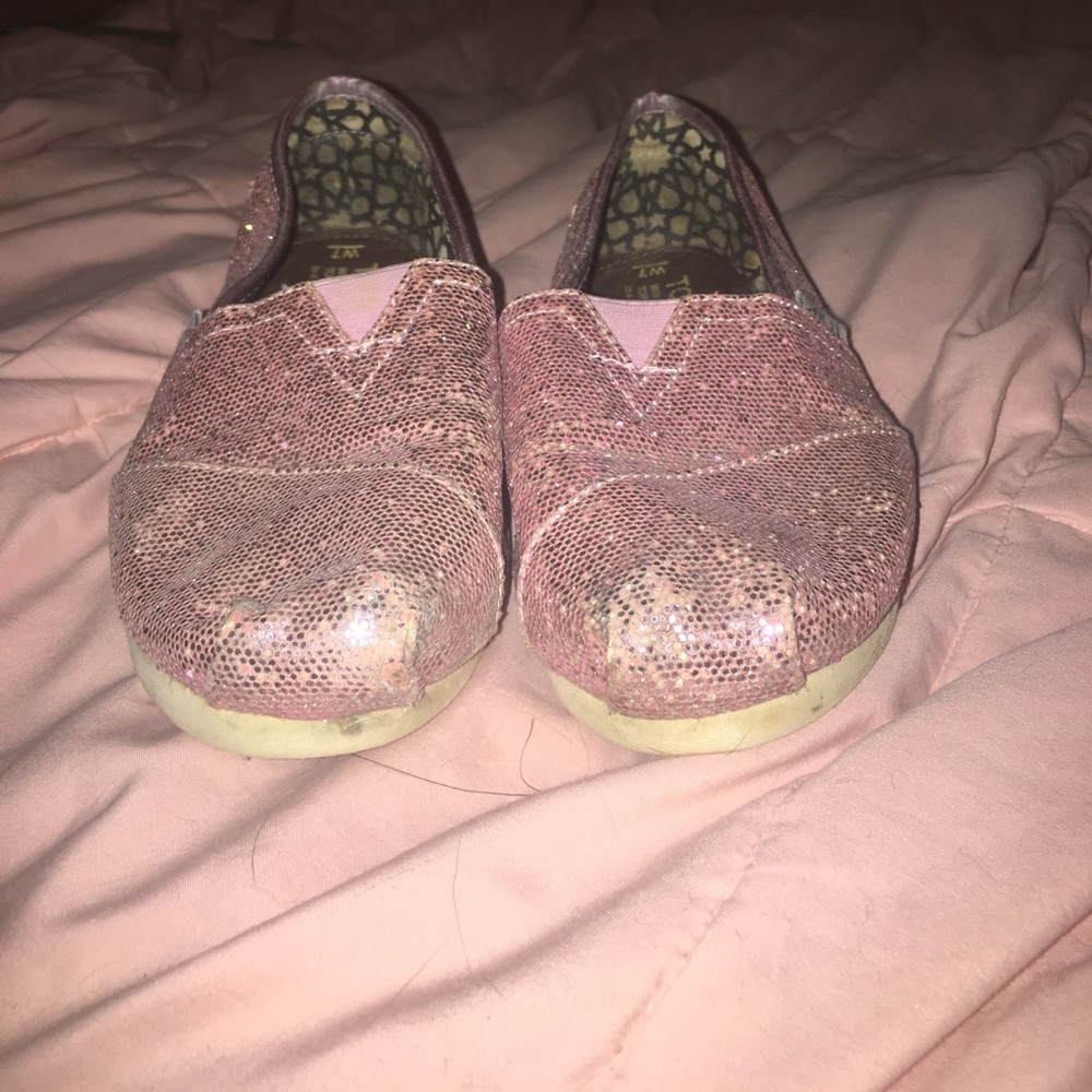 Pink Toms