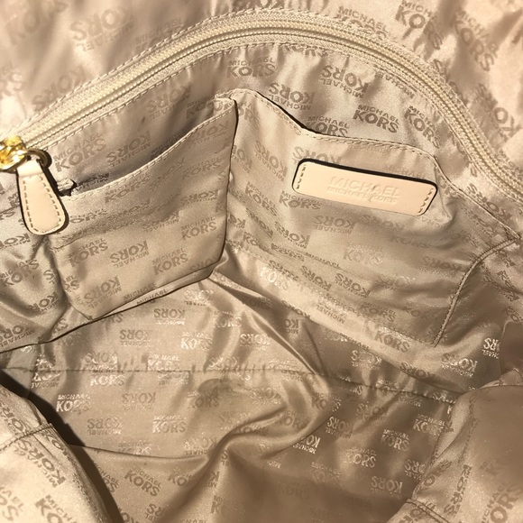 Brown Michael Kors crossbody and wallet - Picture 4 of 5