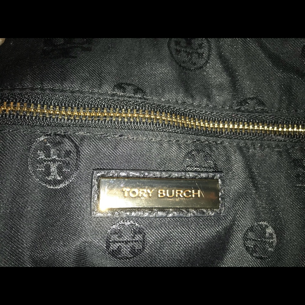 SOLD - Tory Burch Ivy Pebbled Black Tote - Picture 3 of 5