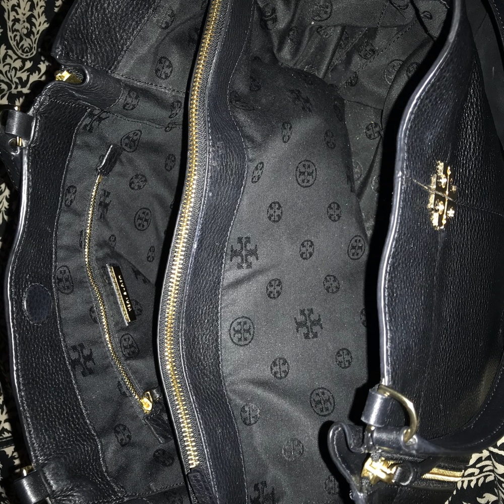 SOLD - Tory Burch Ivy Pebbled Black Tote - Picture 4 of 5