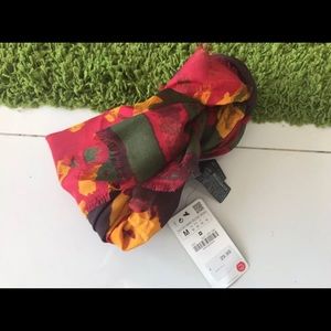 Zara Women’s soft colorful scarf