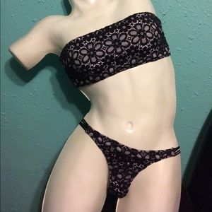 NWOT VICTORIA SECRETS SEXY BIKINI