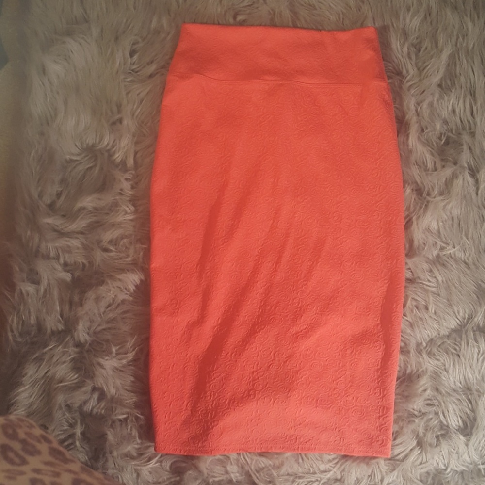 Derek Heart Midi Pencil Skirt