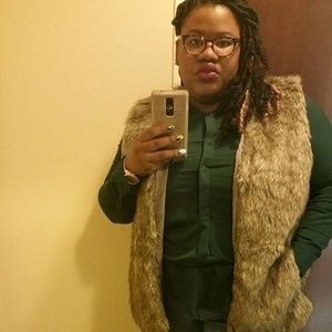 Meet your Posher, Andrea