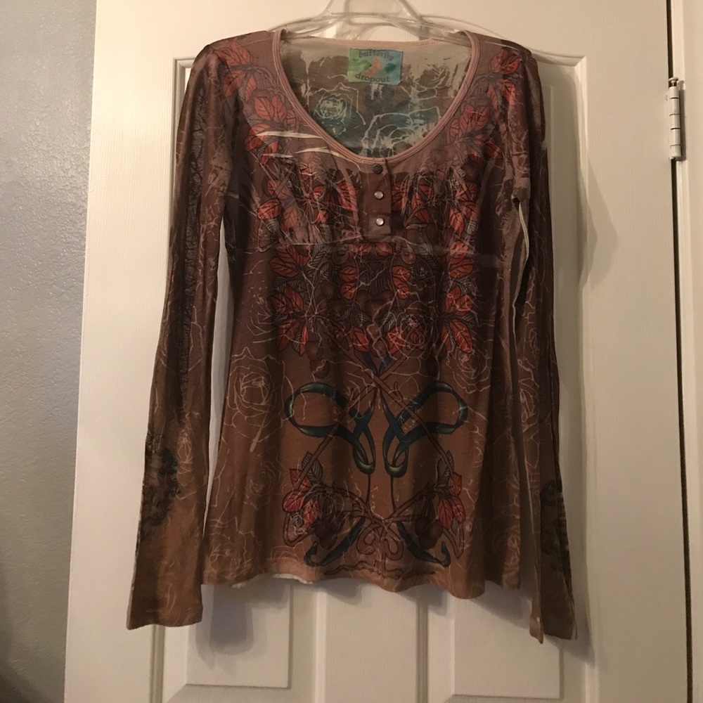 Cute top worn once