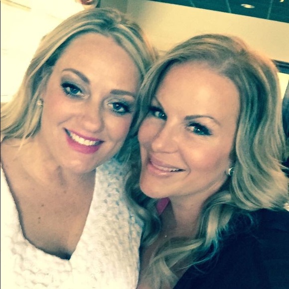 Meet your Posher, Pamela - Picture 1 of 1